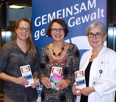 v.l.n.r.: Dr. Cleo Pickhard, Anette Diehl, Dr. Doris Macchiella